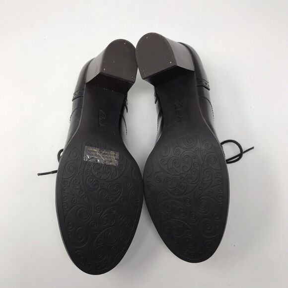 Clarks Artisan Ciera Brine Size 9.5 M Victorian Burgundy Oxford Heel Booties - Picture 11 of 13